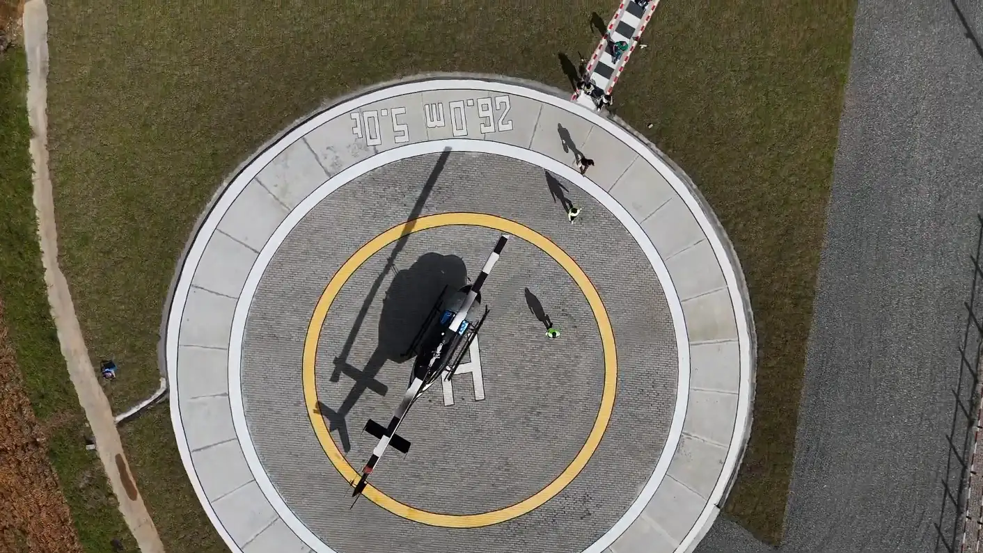 Vista aérea helipuerto Montecielo, El Peñol - Antioquia